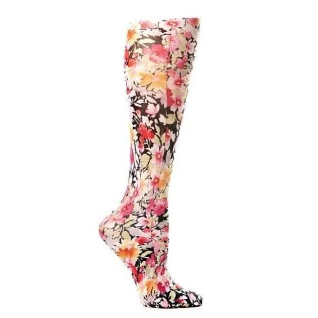 Lightweight Patterned Compression Socks In Raspberry Hill - 8-15 Mmhg / Raspberry Hill - Compression Socks